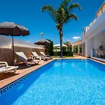 Villa Laguna - Moradia Relaxante Com Piscina Aquecível E Bbq - Albufeira