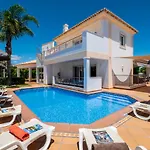 Willa Laguna - Moradia Relaxante Com Piscina Aquecivel E Bbq -