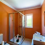 Laguna - Moradia Relaxante Com Piscina Aquecivel E Bbq - Albufeira