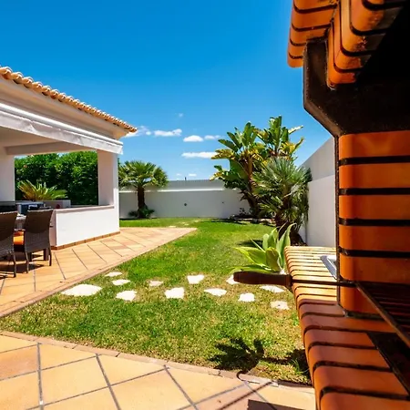 Laguna - Moradia Relaxante Com Piscina Aquecivel E Bbq - * Albufeira