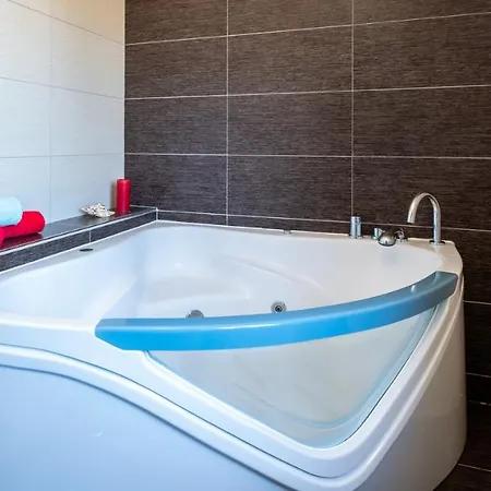 Laguna - Moradia Relaxante Com Piscina Aquecivel E Bbq - Villa *