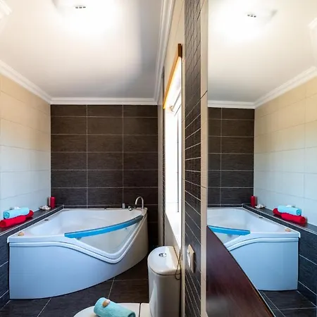 Laguna By Algarve Vacation Villa *