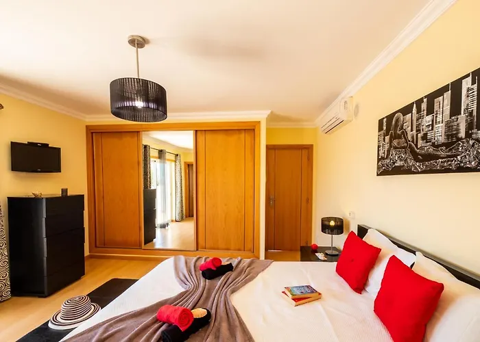 Laguna By Algarve Vacation Villa